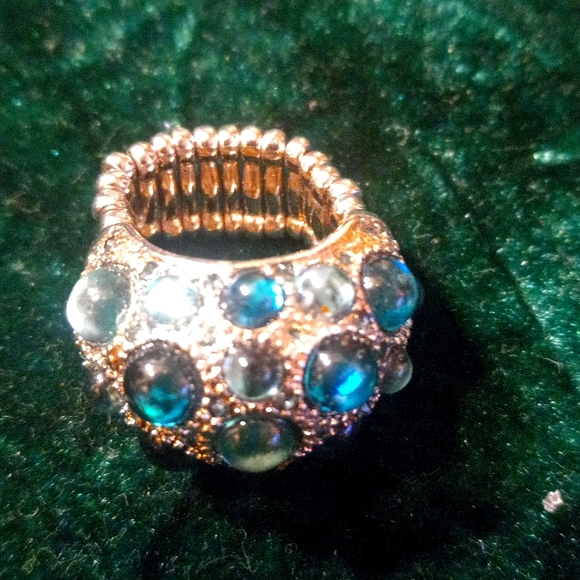 N-21  Ring lot - Picture 4 of 10